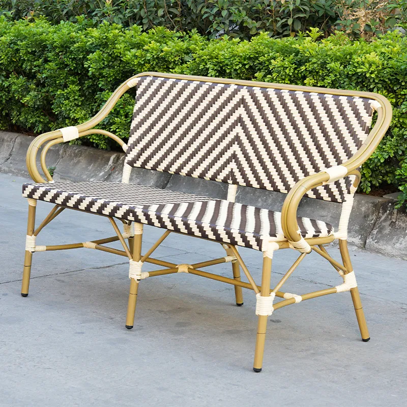 Table de terrasse CAPRI - tressage beige